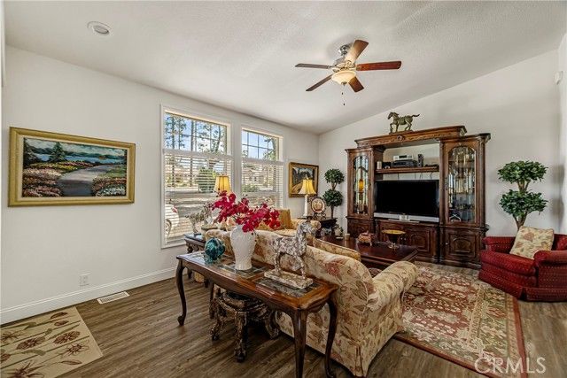 2208 De Mille Road, Paradise, CA 95969