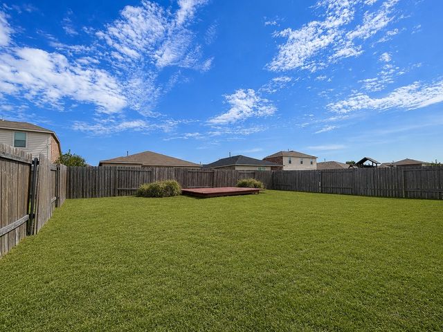 2035 Fairview Drive, Forney, TX 75126