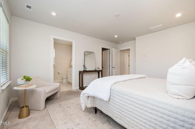 130 Boarstall Creek, Durham, NC 27707