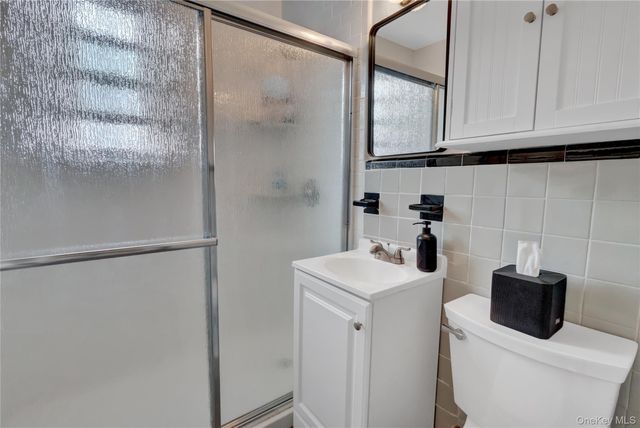 25403 74th Avenue A 2, Glen Oaks, NY 11004