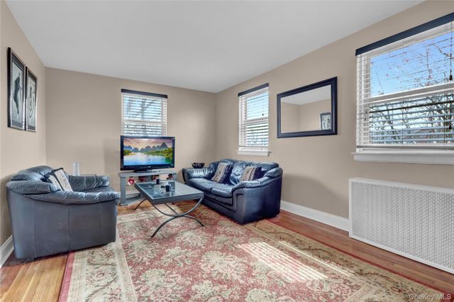 25403 74th Avenue A 2, Glen Oaks, NY 11004