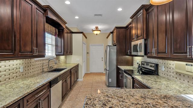 6540 LAKE CLARK DRIVE, Lakeland, FL 33813