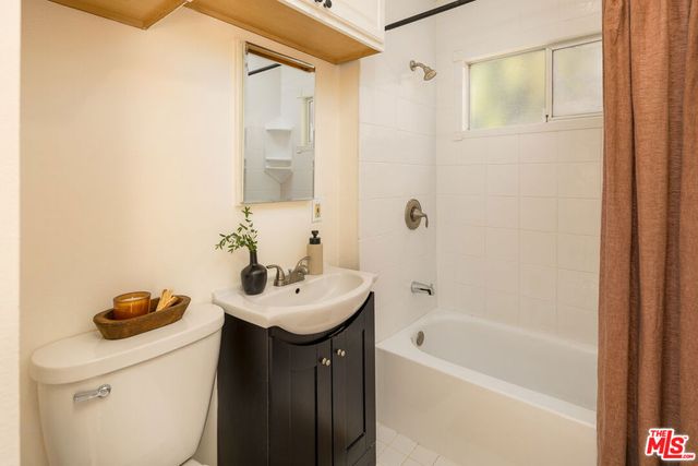 3607 Marathon Street, Los Angeles, CA 90026