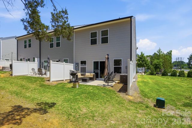12005 Basking Drive, Charlotte, NC 28214