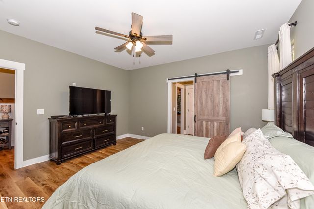 910 Sophie Drive, Greenback, TN 37742