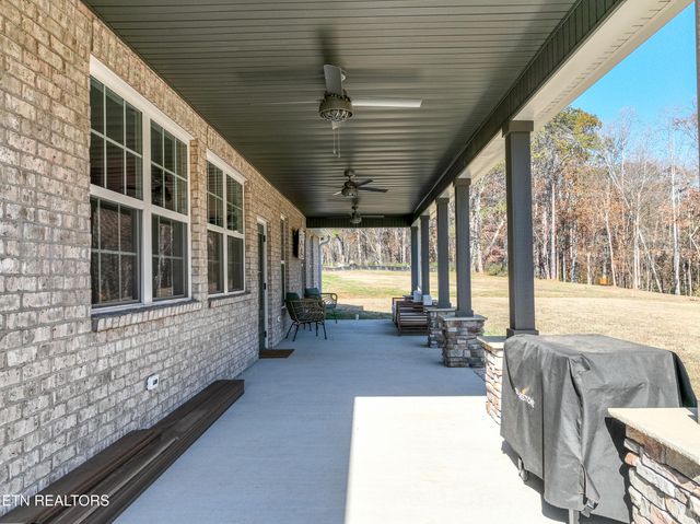 910 Sophie Drive, Greenback, TN 37742