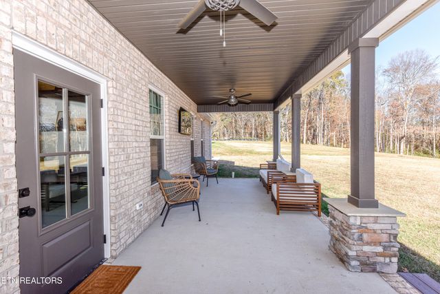 910 Sophie Drive, Greenback, TN 37742