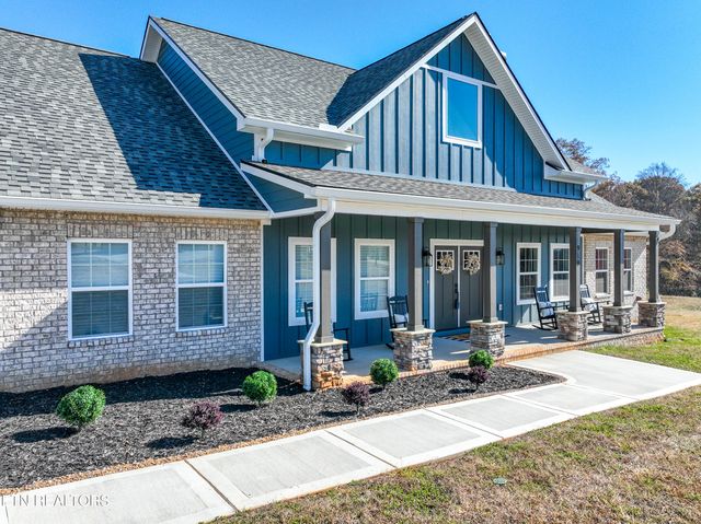 910 Sophie Drive, Greenback, TN 37742