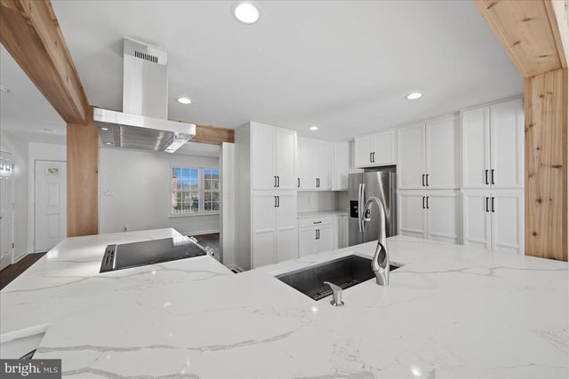 1975 CIDERMILL LN, Winchester, VA 22601