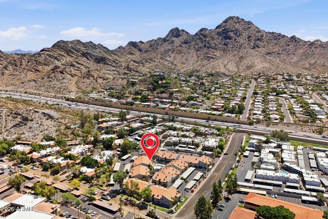 1820 E MORTEN Avenue 111, Phoenix, AZ 85020