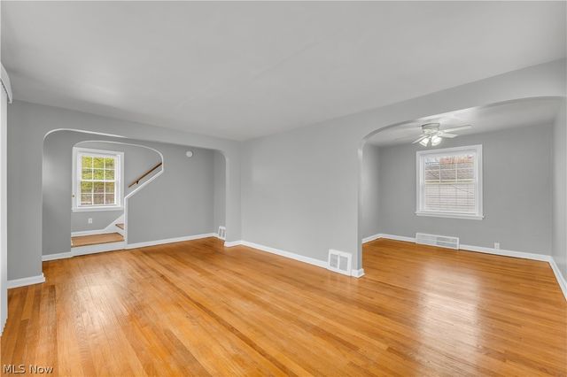5440 Hollywood Avenue, Maple Heights, OH 44137