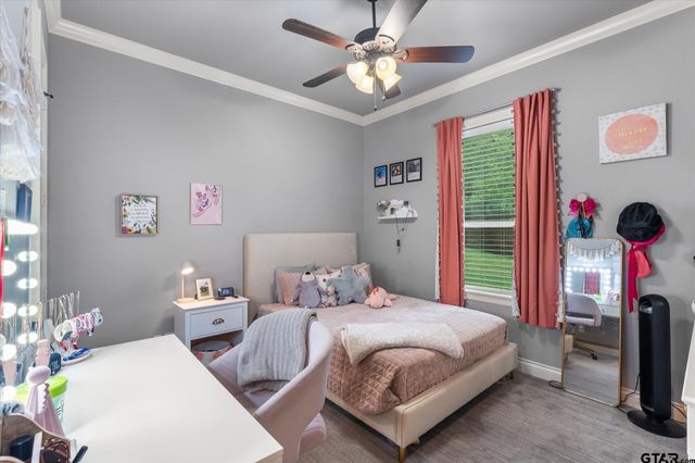 3903 Clarkway Place, Longview, TX 75605