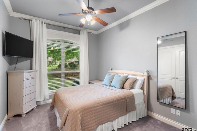 3903 Clarkway Place, Longview, TX 75605