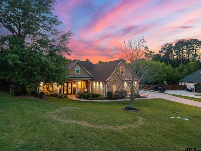 3903 Clarkway Place, Longview, TX 75605