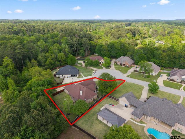 3903 Clarkway Place, Longview, TX 75605