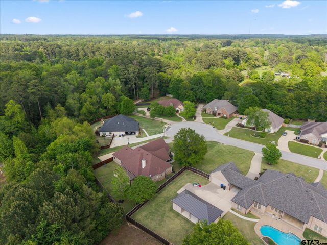3903 Clarkway Place, Longview, TX 75605