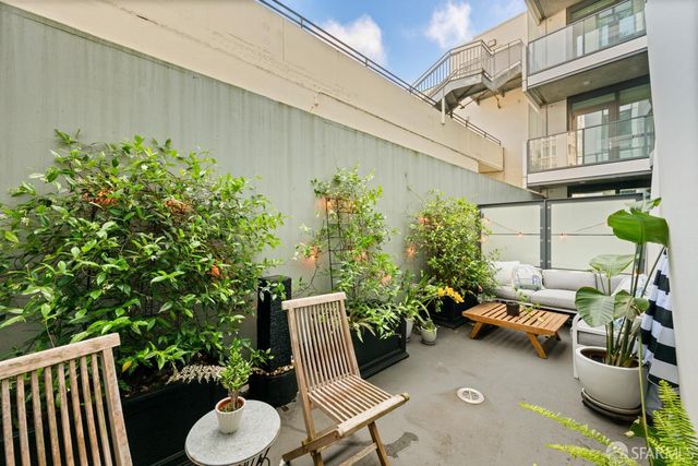 1688 Pine Street W201, San Francisco, CA 94109