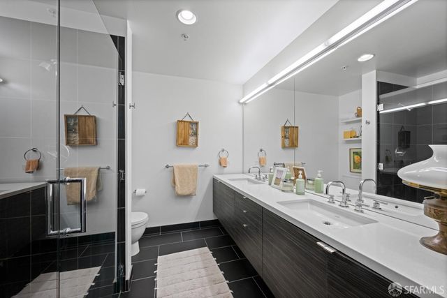 1688 Pine Street W201, San Francisco, CA 94109