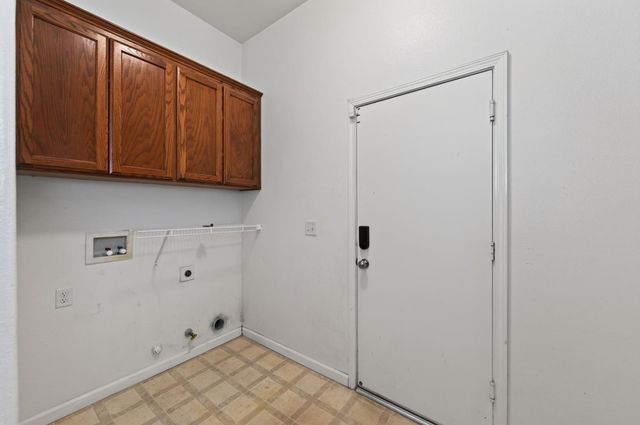 220 W Serena Avenue, Clovis, CA 93619
