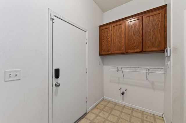 220 W Serena Avenue, Clovis, CA 93619