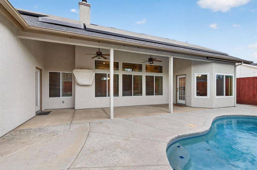 Image 51 of property listing at 220 W Serena Avenue, Clovis, CA 93619