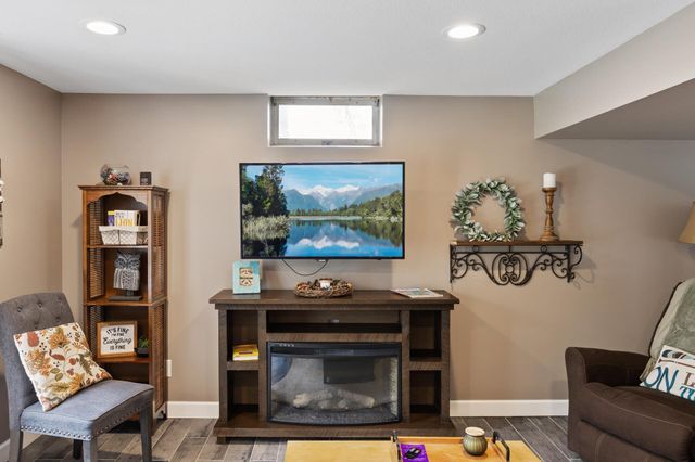 24531 Cedar Point Road, Cedar Lake Twp, MN 56071