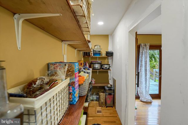 768 DRY HOLLOW RD, Warriors Mark, PA 16877