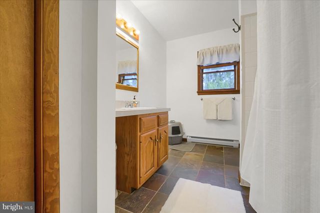 768 DRY HOLLOW RD, Warriors Mark, PA 16877