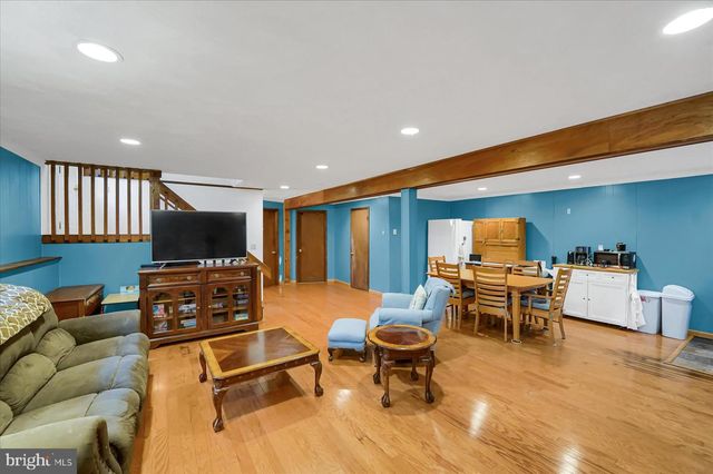 768 DRY HOLLOW RD, Warriors Mark, PA 16877