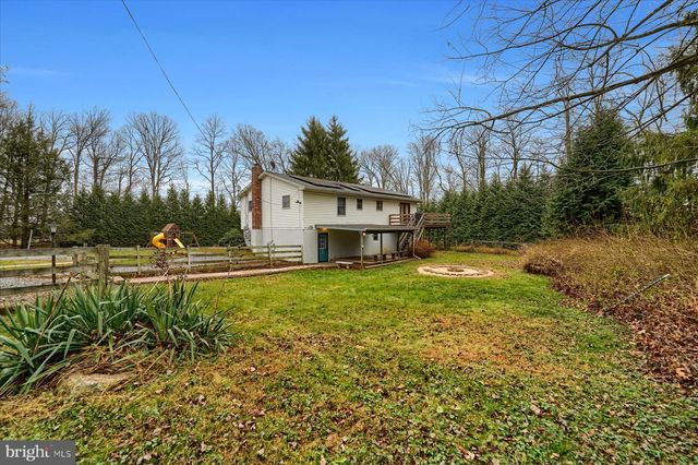 768 DRY HOLLOW RD, Warriors Mark, PA 16877