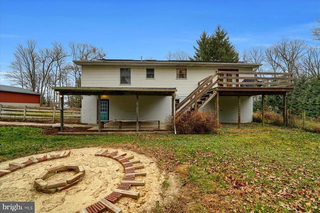 768 DRY HOLLOW RD, Warriors Mark, PA 16877