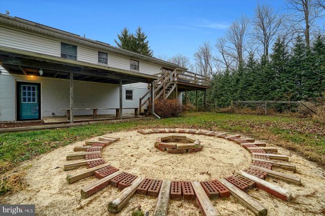 768 DRY HOLLOW RD, Warriors Mark, PA 16877