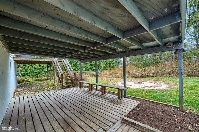 768 DRY HOLLOW RD, Warriors Mark, PA 16877