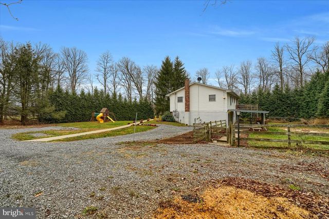 768 DRY HOLLOW RD, Warriors Mark, PA 16877