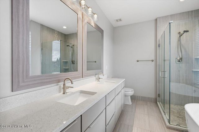 3294 W Giovanni LN, Hayden, ID 83835