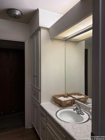 3714 Litchfield Dr., San Antonio, TX 78230