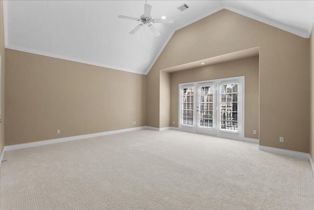 5624 Dolores St, Houston, TX 77057
