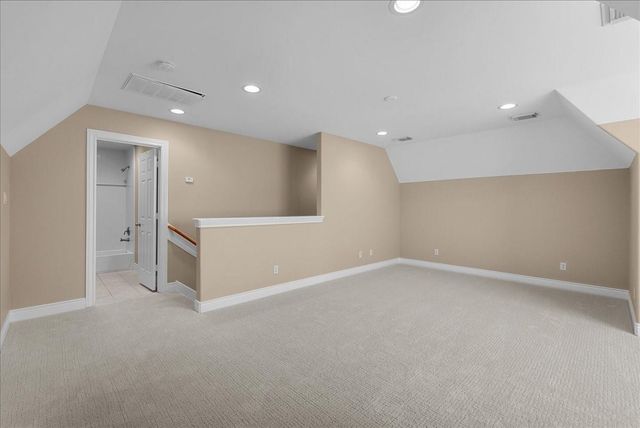 5624 Dolores St, Houston, TX 77057
