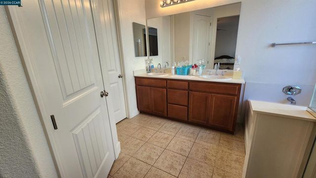 2104 Truman Lane, Oakley, CA 94561