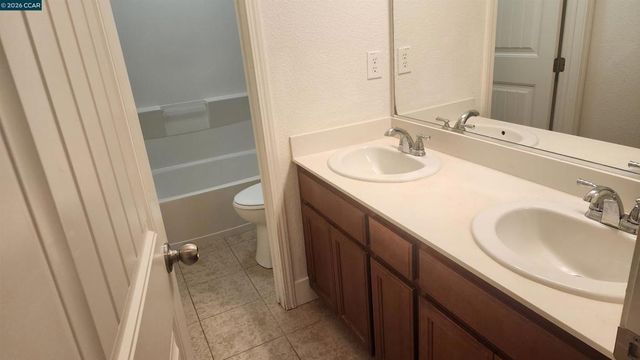 2104 Truman Lane, Oakley, CA 94561