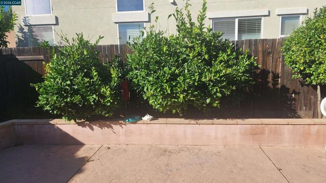 2104 Truman Lane, Oakley, CA 94561