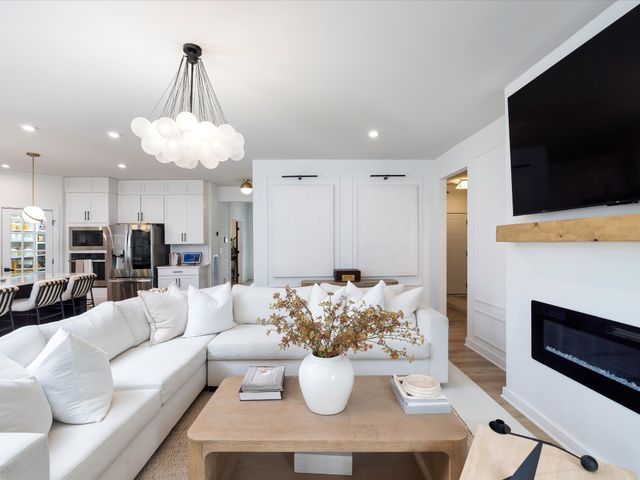 6554 Palm Warbler Dr, Murfreesboro, TN 37128