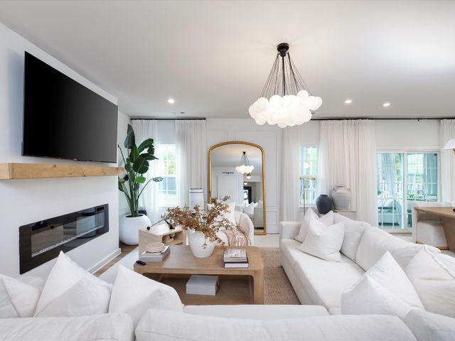 6554 Palm Warbler Dr, Murfreesboro, TN 37128