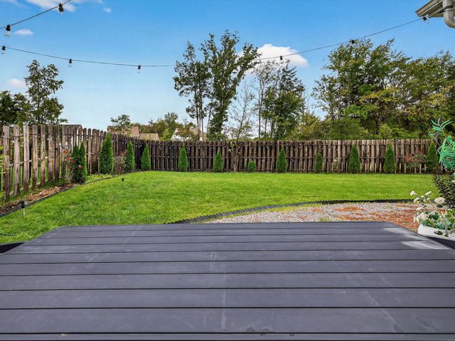 6554 Palm Warbler Dr, Murfreesboro, TN 37128