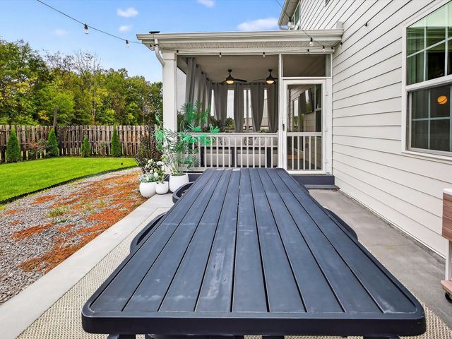 6554 Palm Warbler Dr, Murfreesboro, TN 37128