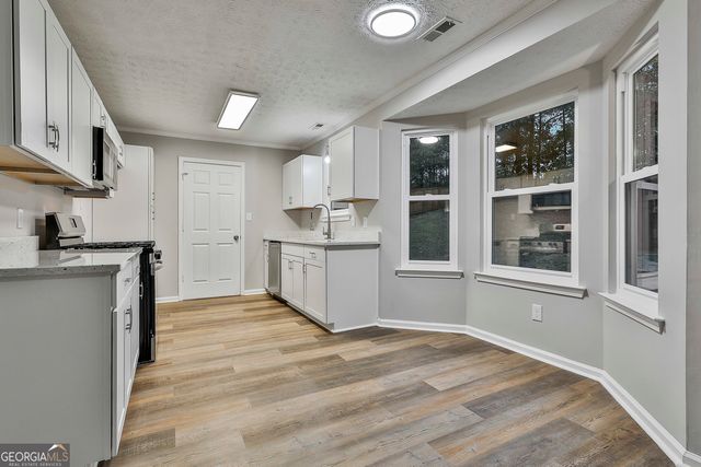 172 Willow Springs Lane, Stockbridge, GA 30281