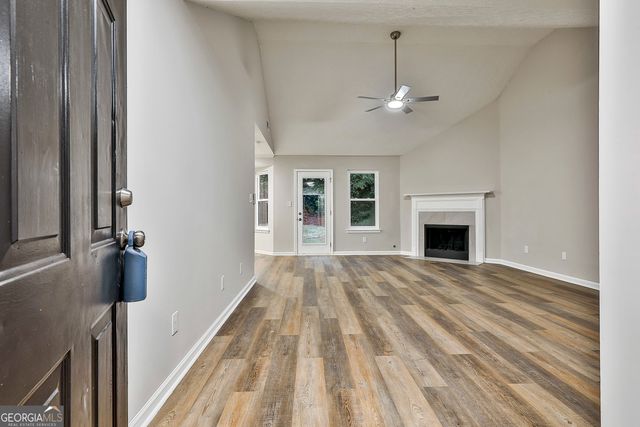 172 Willow Springs Lane, Stockbridge, GA 30281