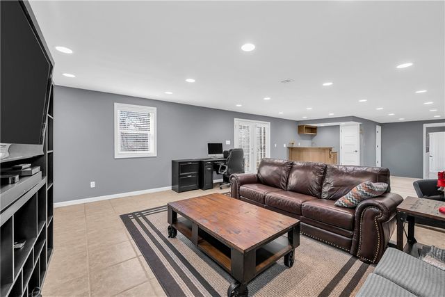 9251 Grimes Drive, Rogers, AR 72756