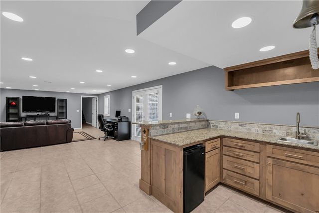 9251 Grimes Drive, Rogers, AR 72756