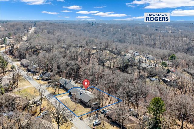 9251 Grimes Drive, Rogers, AR 72756